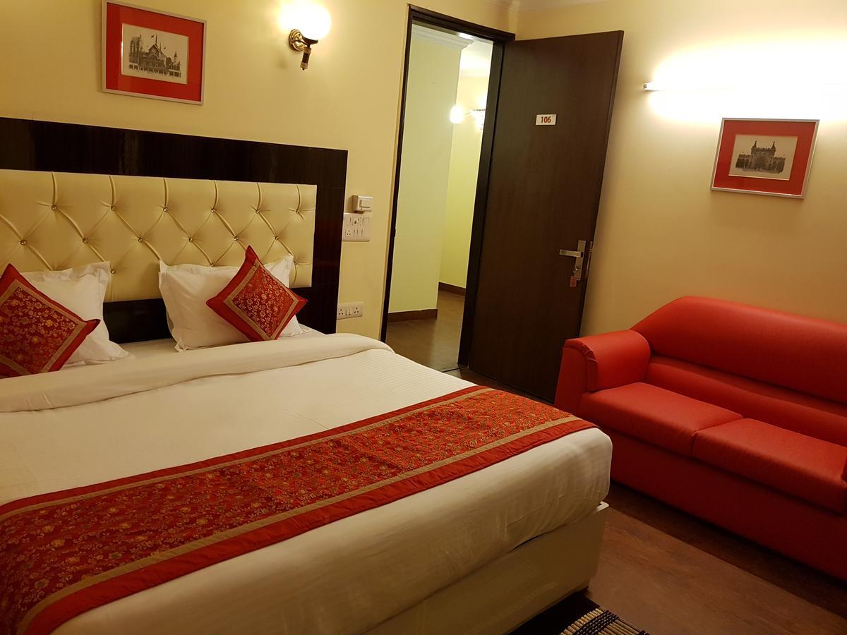 La Residenza Bed & Breakfast New Delhi Exterior foto